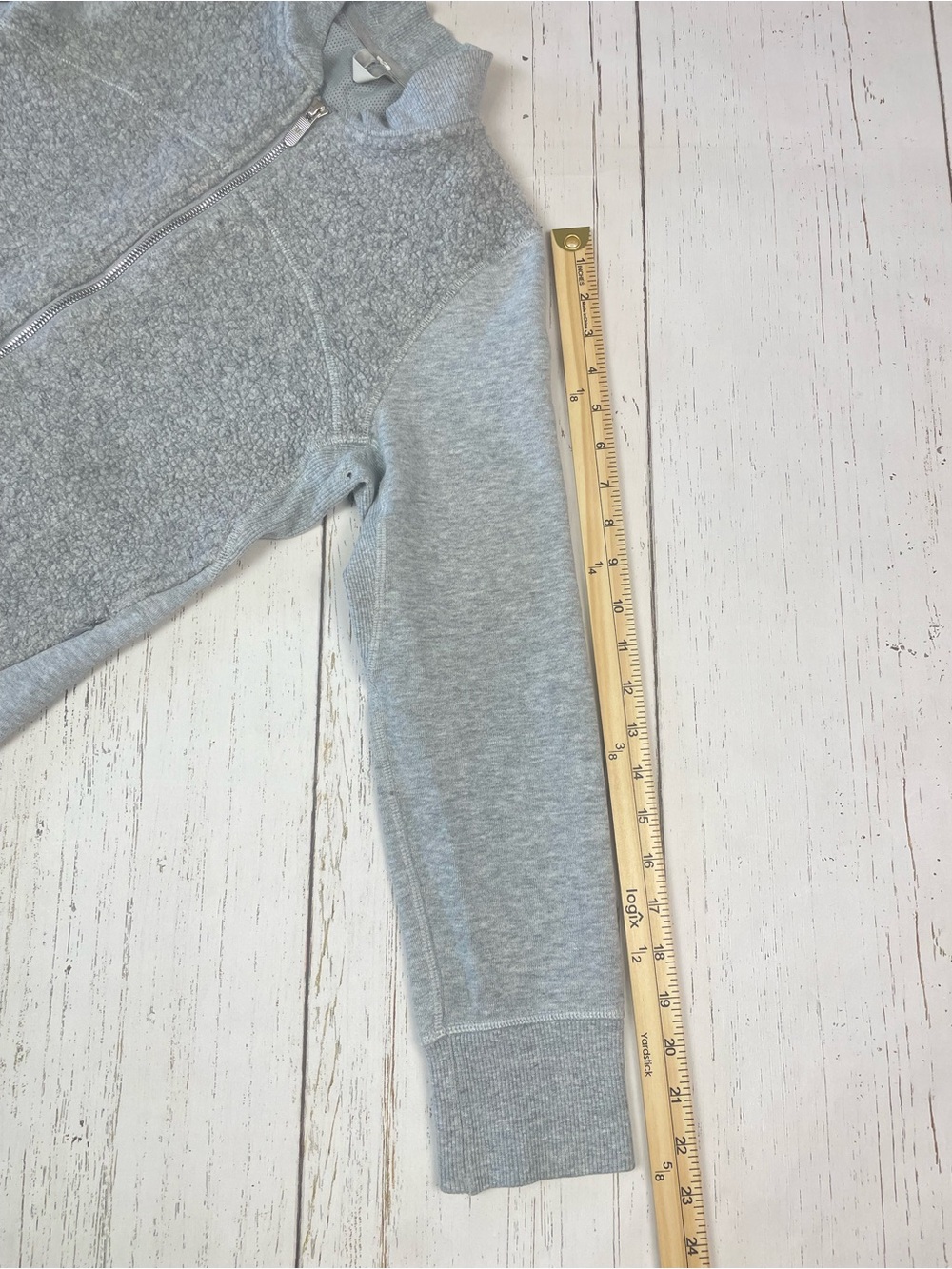 Lululemon Stand Out Sherpa Jacket - Picture 6 of 16